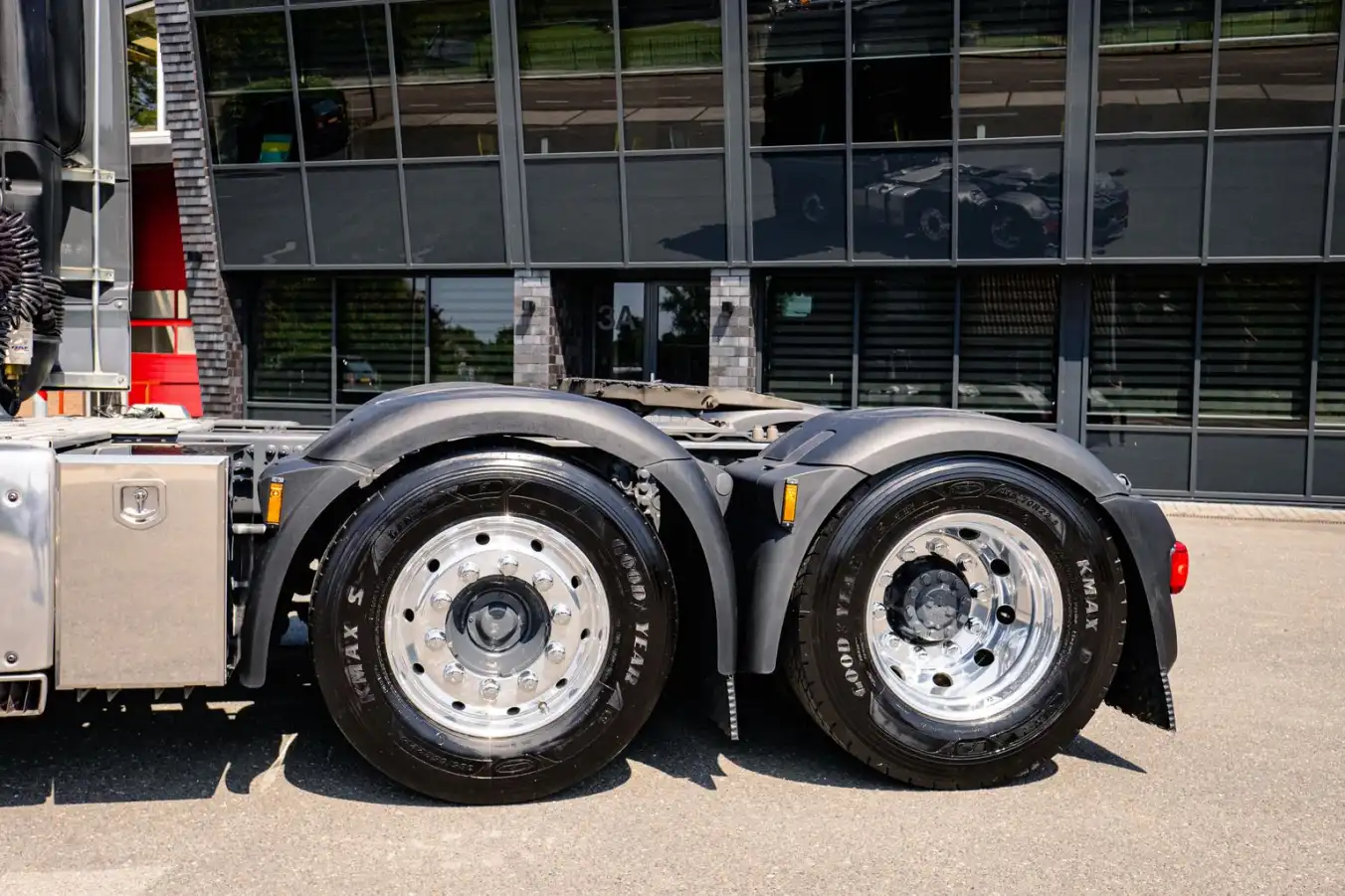 Semi Truck Flat Tire Repair in Morgantown, WV