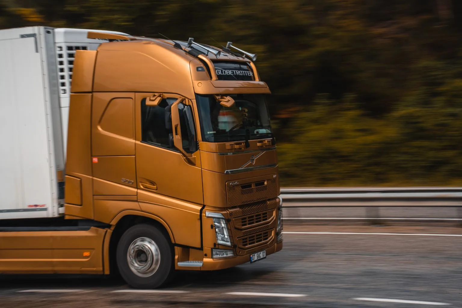 How Mobile Tire Calls Work - Mobile Truck Tire Service