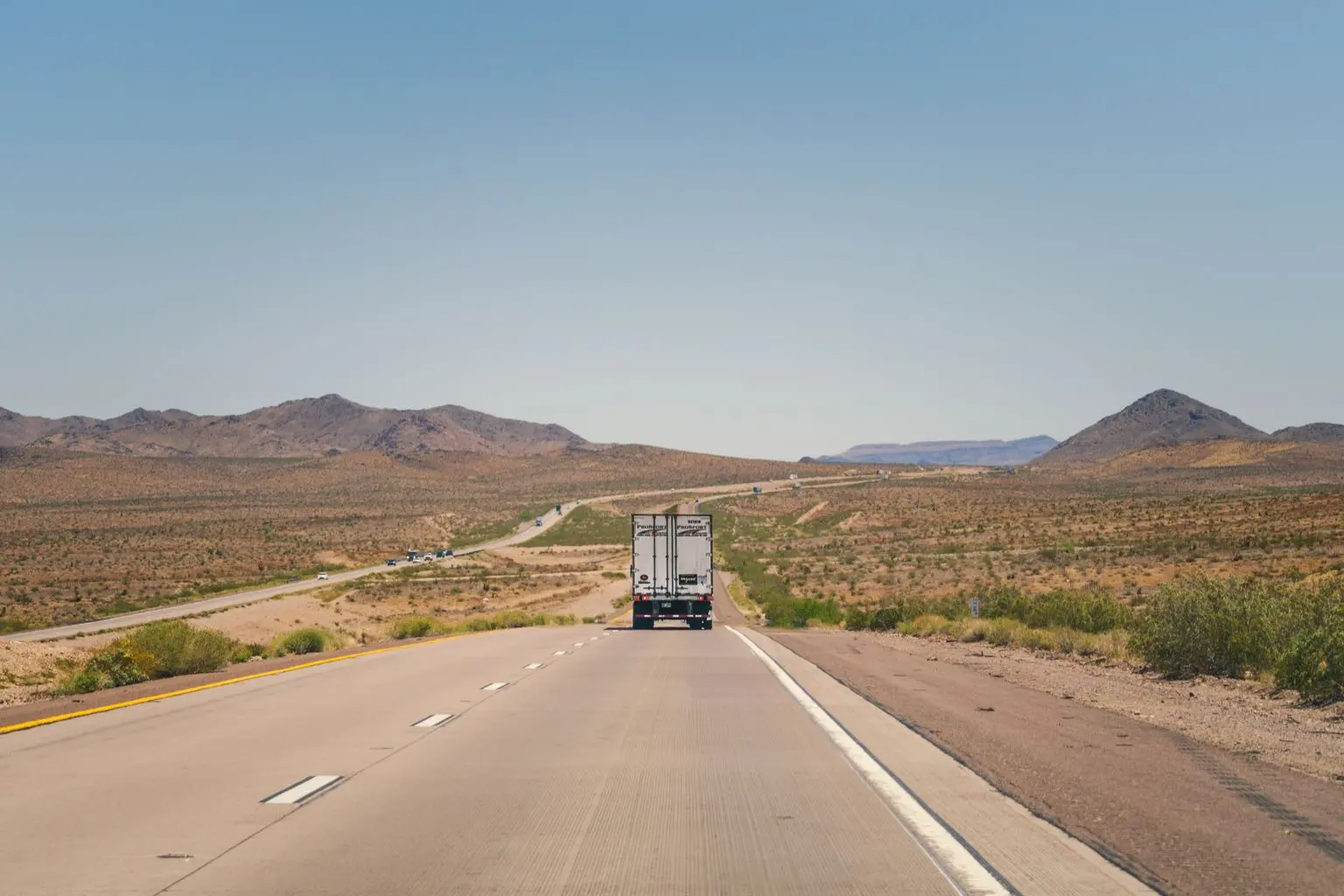 How A No-Crank Road Call Is Worked Through - Truck Jumpstart