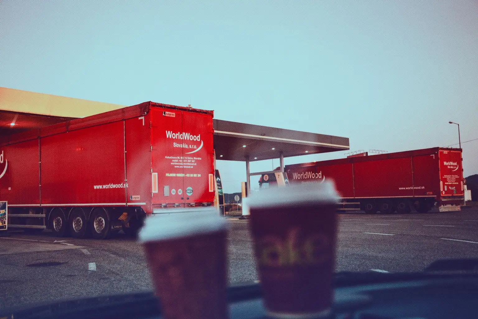 Trailer Flat Tire Repair - Truck Repair Services